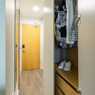 Platinum En Suite - Image 6